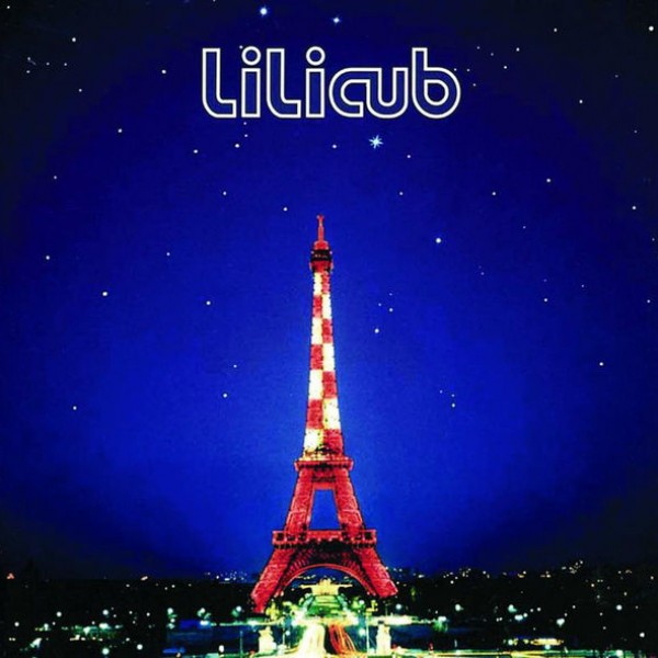 Paris Au Mois D'Aout